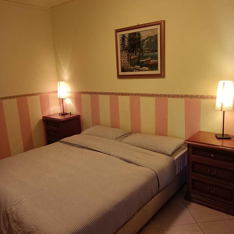 Madonna Della Neve Hotel เปตเตนาสโก ภายนอก รูปภาพ
