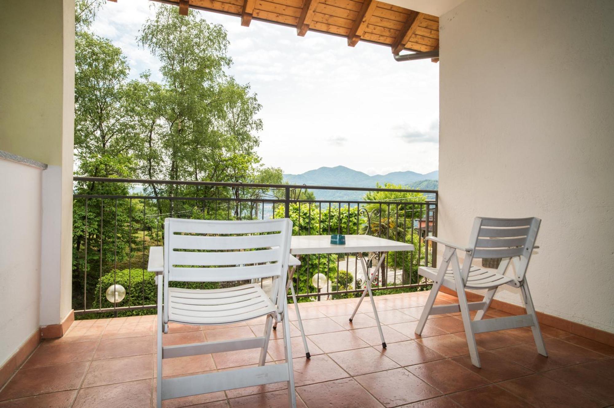 Madonna Della Neve Hotel เปตเตนาสโก ภายนอก รูปภาพ
