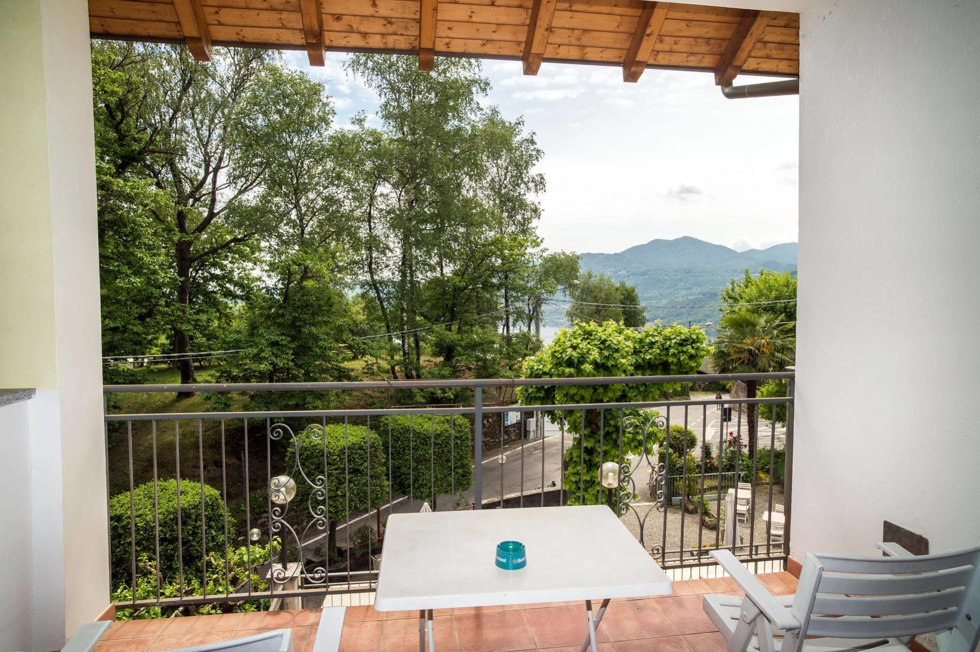Madonna Della Neve Hotel เปตเตนาสโก ภายนอก รูปภาพ